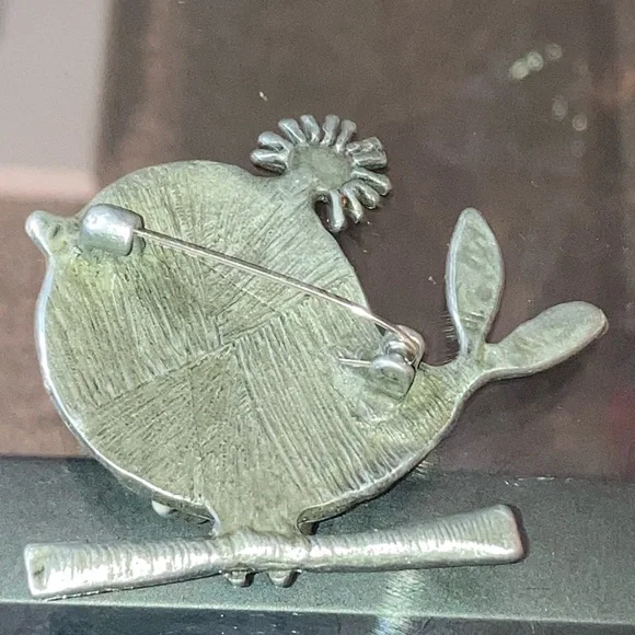 Charming Silver Bird Brooch with Orange and Green Details - Picture 3 of 3